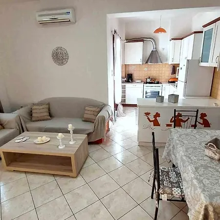 Apartamento Ekati